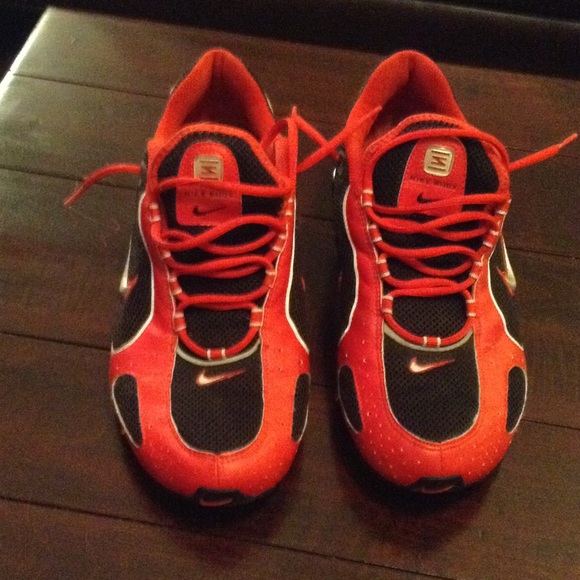 Nike Mens NZ Shox Running Shoes