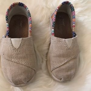 Toms canvas slip on shoes with woven details