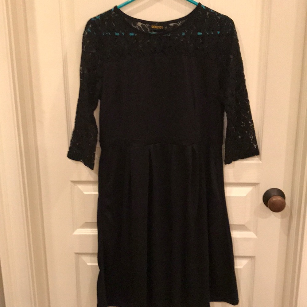 NWT pretty black dress