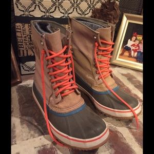 Sorel Rain Boots 8.5