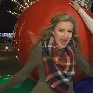 Meet your Posher, Anne