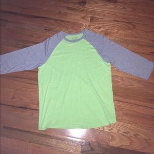 Under Armour Men's heat gear shirt