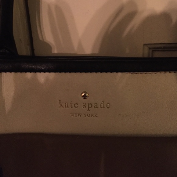 Purse - Picture 2 of 3