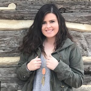 Meet your Posher, Meredith