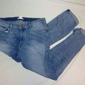 H&M boyfriend jeans