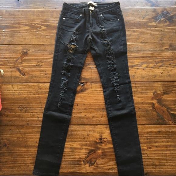 Distressed Skinny Jeans
