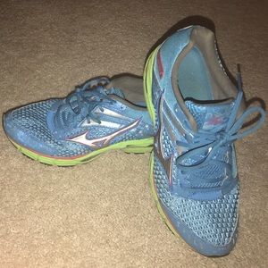 Mizuno Wave Inspire 9 Running Shoes