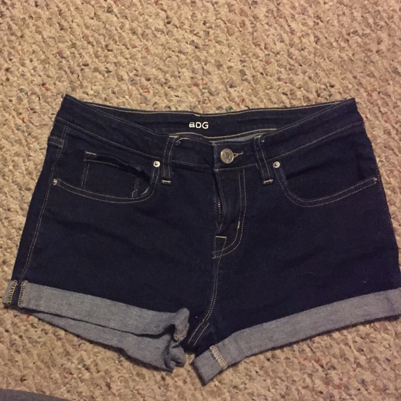 BDG mid ridge shortie