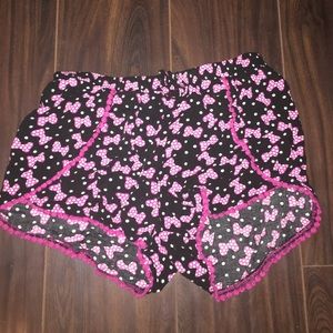 Minnie Mouse shorts