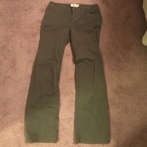 Women's olive green cargo pants
