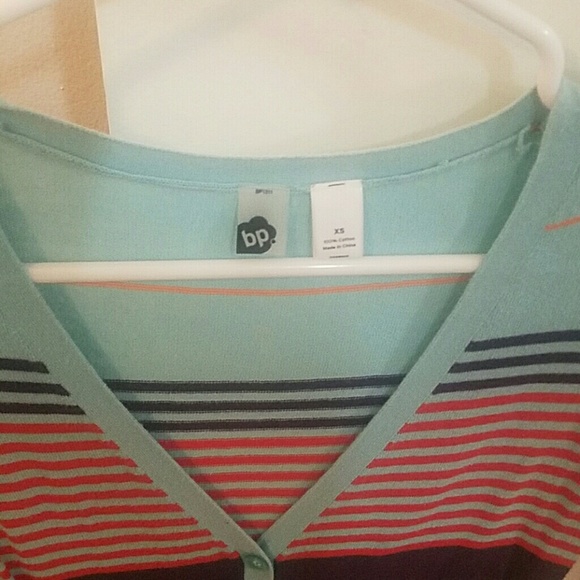 Cardigan - Picture 2 of 2