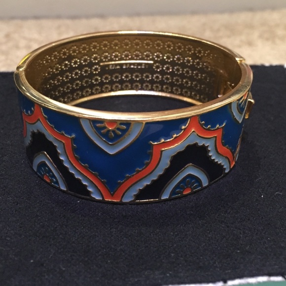 (New W/OUT Tags) Vera Bradley Wide Bangle Bracelet