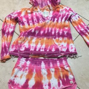 Billabong matching shorts and top