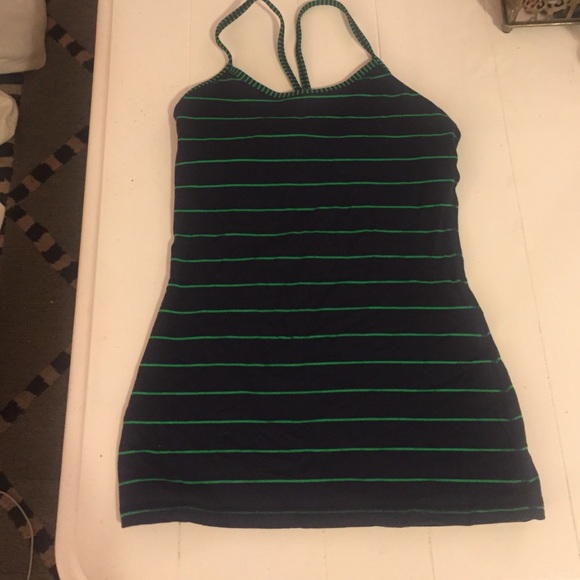 Lululemon size 4 power Y blue and green tank
