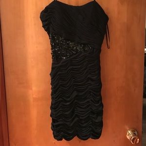 Dave and Johnny cocktail dress worn once