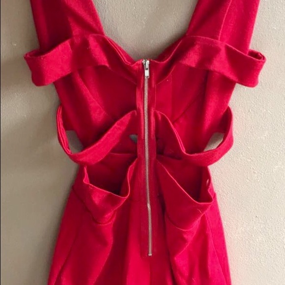 Dress - Picture 2 of 4