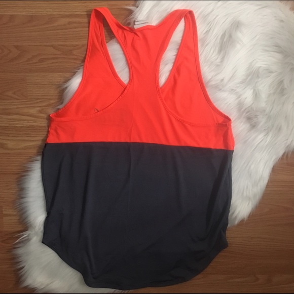 🚫SOLD 🚫PINK Y-Back Tank Top - Picture 4 of 4