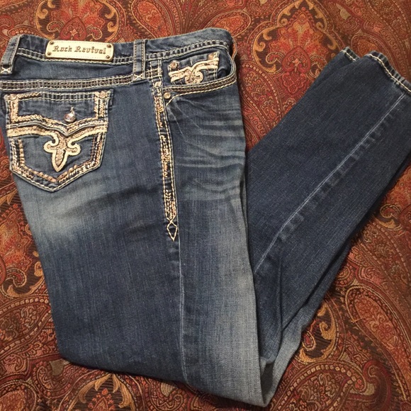ROCK REVIVAL EASY SKINNY