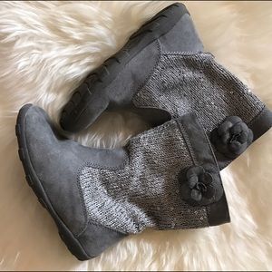 Stride rite grey size 8 toddler booties