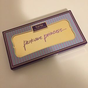 New in box Tarte Park Ave Princess Contour Palette