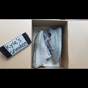 Yeezy 350 boost