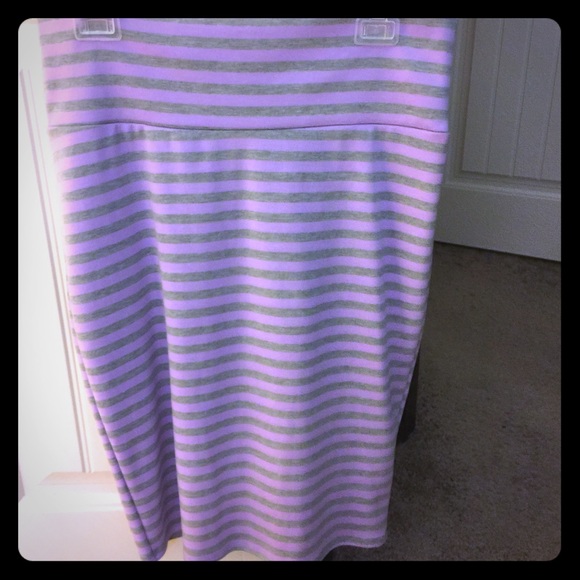 Lularoe skirt