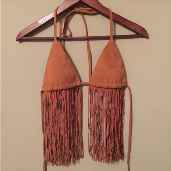 Faux suede boho fringe triangle top - Picture 3 of 4