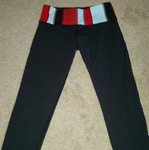 lululemon wunderunder crops w/ accent waist