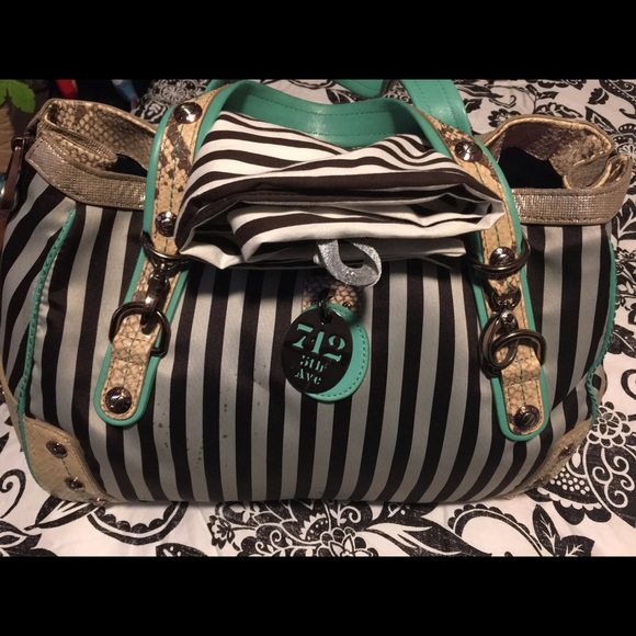 Henri Bendel Bag