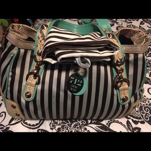 Henri Bendel Bag