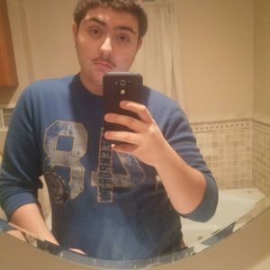 Meet your Posher, Nicholas