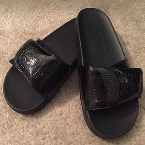 VS PINK slides