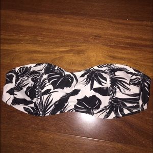 Old navy Strapless Black and White Bikini Top