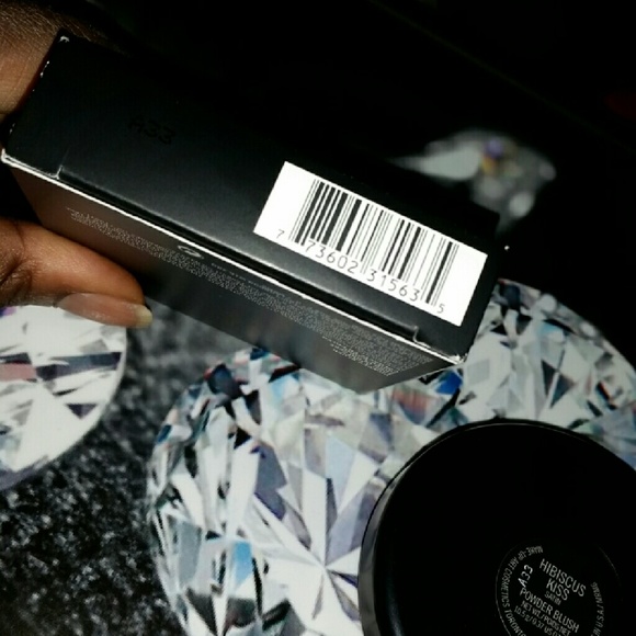 Riri Hearts Mac Hibicus Kiss - Picture 2 of 2