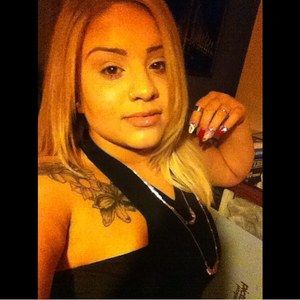 Meet your Posher, Valerie