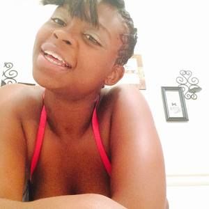 Meet your Posher, Lex