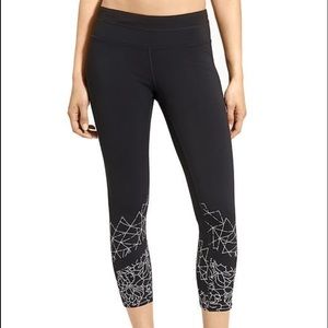 Athleta graphic floral sonar Capri!