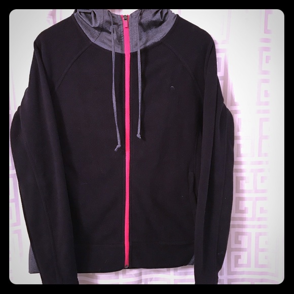 Athletic jacket with hood size M