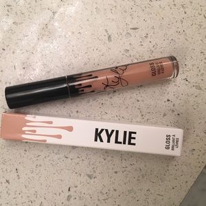 Kylie cosmetics "So Cute" gloss