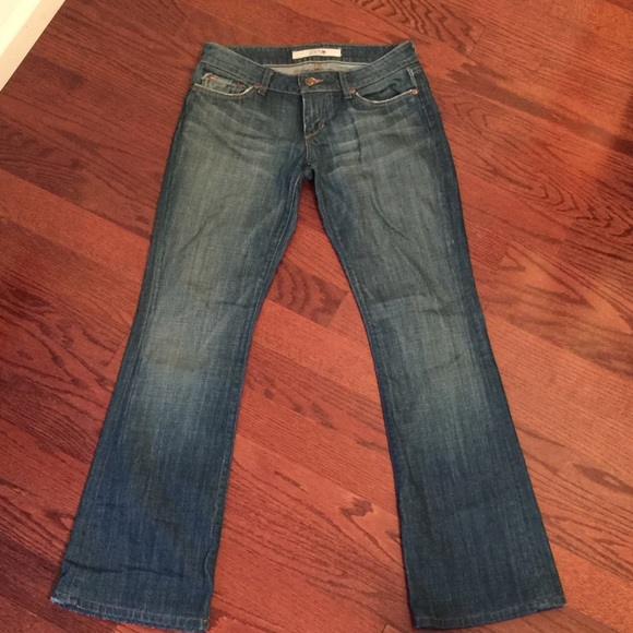 JOES JEANS- Bootcut.  Distressed. Low Cut. Size 29 - Picture 2 of 4