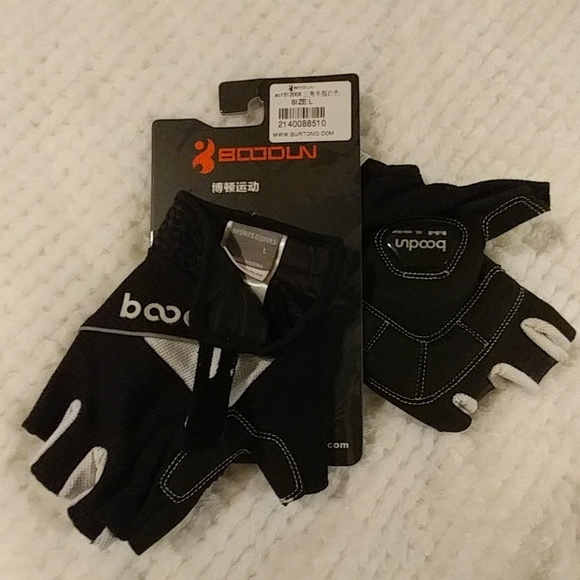 Workout gloves - Picture 1 of 3