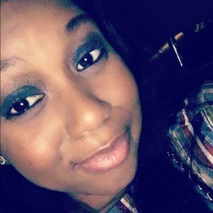 Meet your Posher, Kandyce