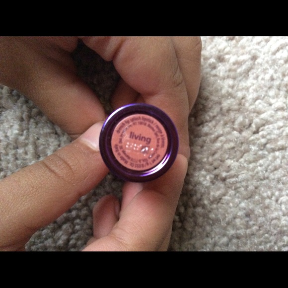 Rainforest Drench Splash Lipstick - Picture 3 of 4