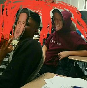 Meet your Posher, Dominic