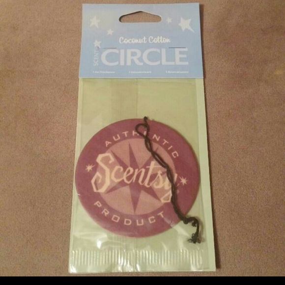 Scent Circle by Scentsy in Coconut Cotton
