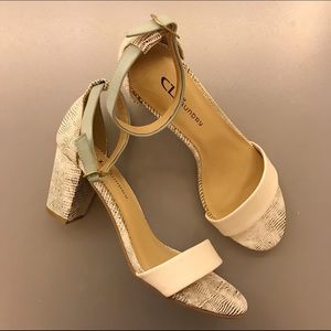 New Chinese Laundry Heeled Sandals