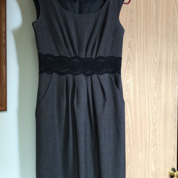 Cute grey/black dress