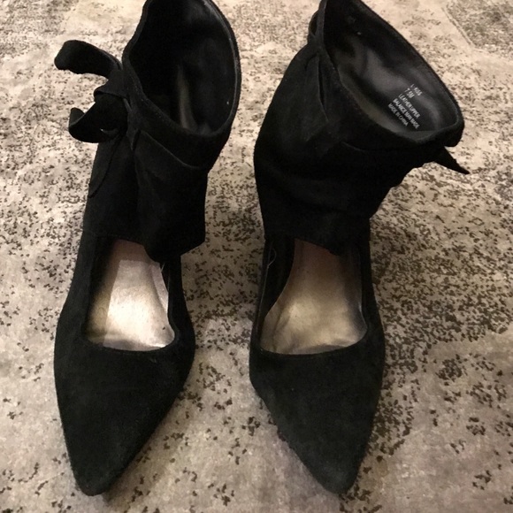 steve madden luxe  Shoes - Steve Madden Luxe suede heels