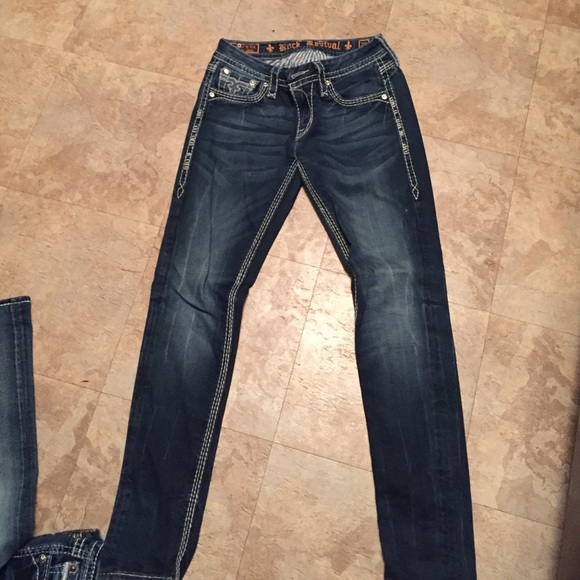 Rock revival jeans
