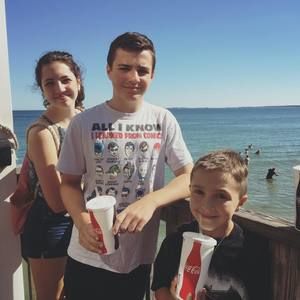 Meet your Posher, Julia